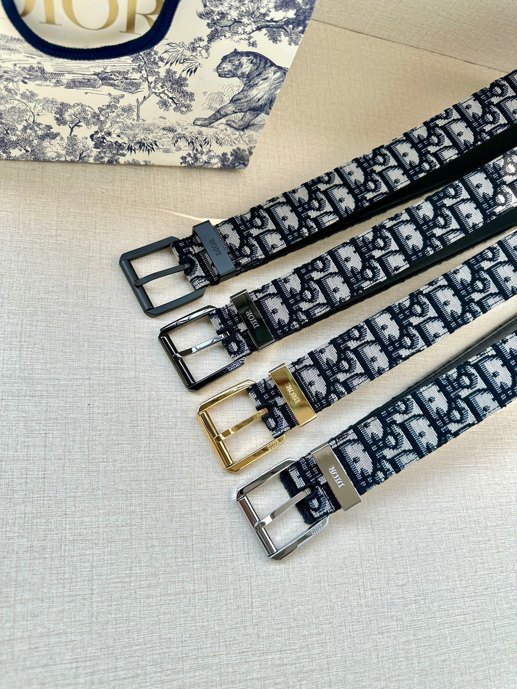 P1Q115D26 Popular High quality belt With full package