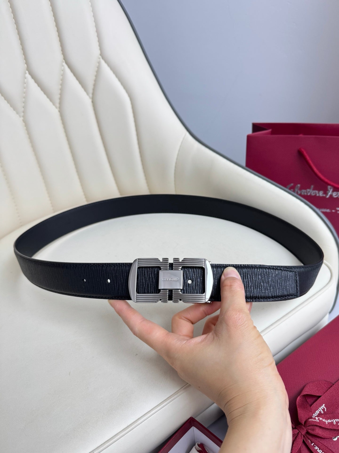 P1Q115A54 Popular High quality belt With full package