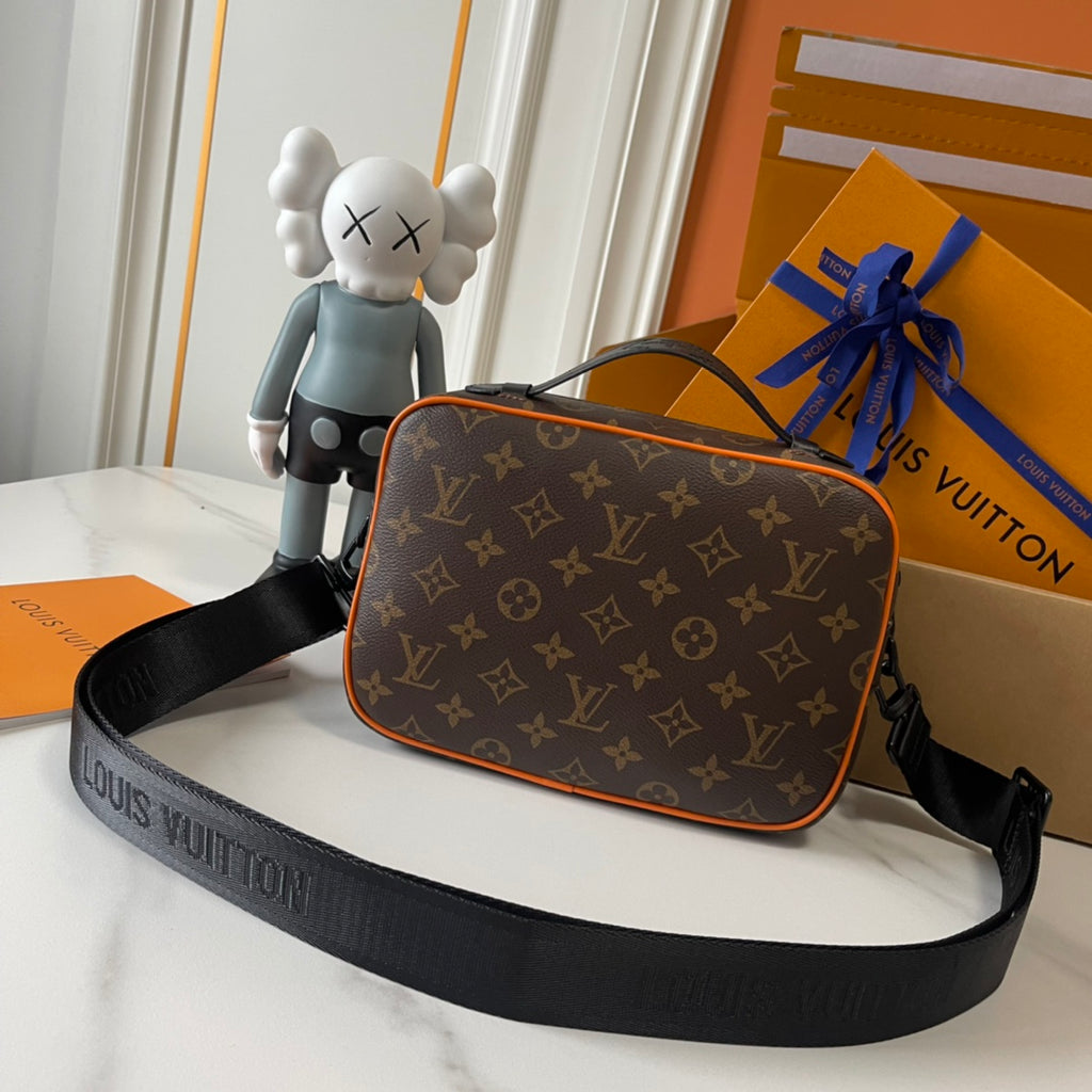 B1W15E38 Popular  leather bag