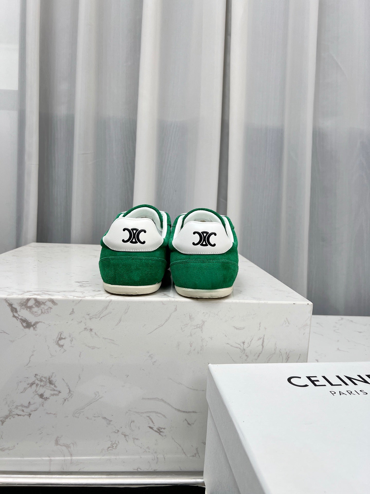Z2Q105N271 Popular high-quality Shoes