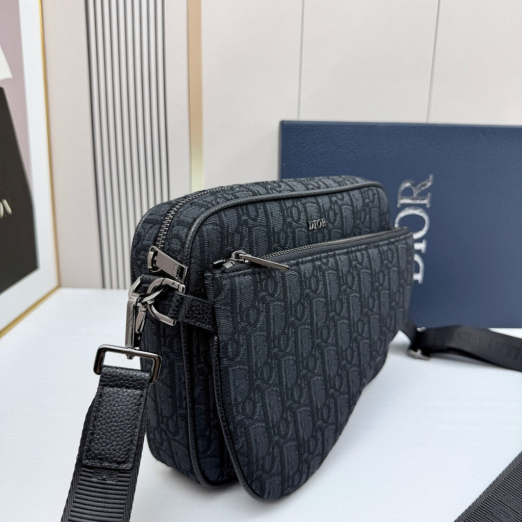 B1R15D66  Popular  bag
