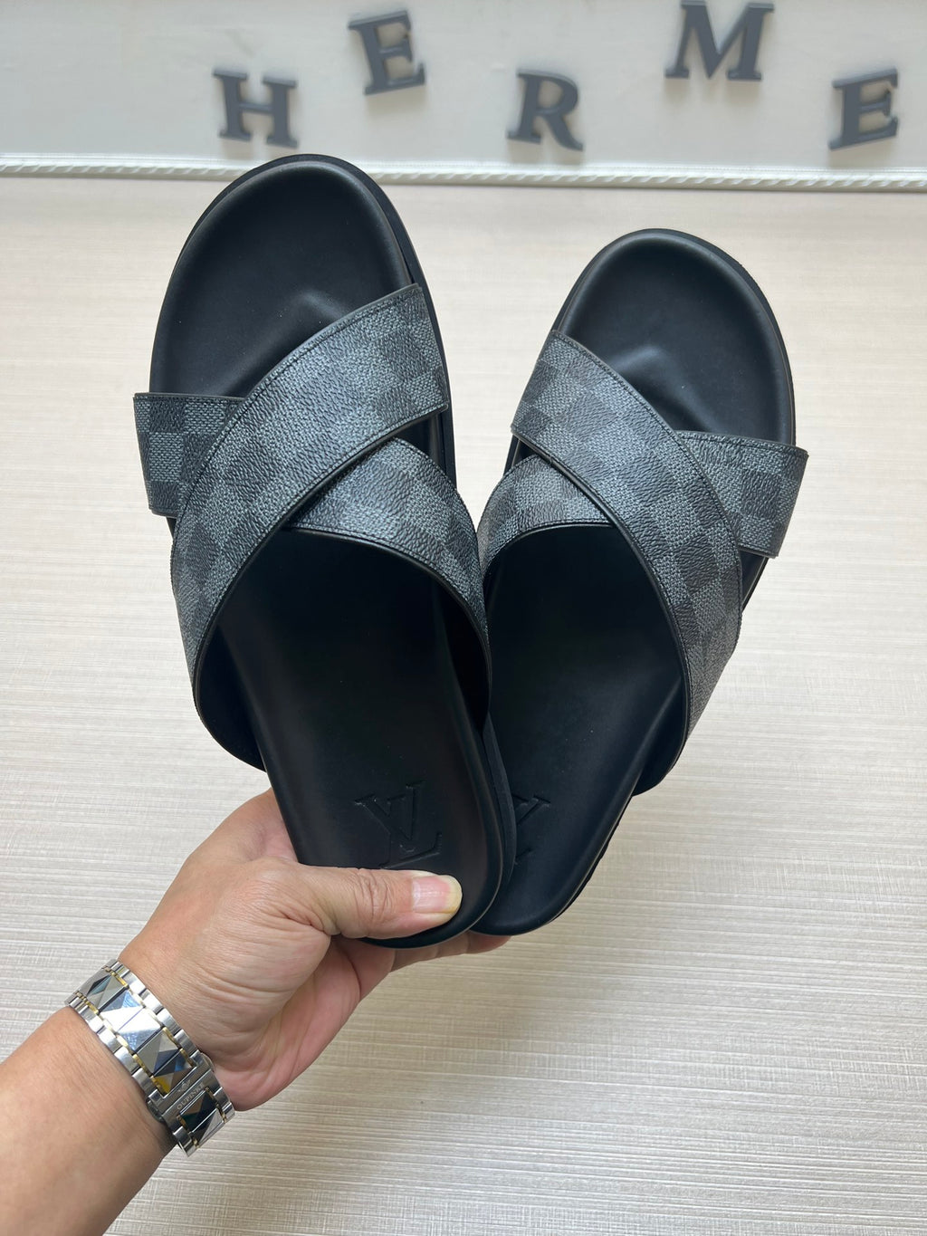 Z5ZE59 Popular slippers