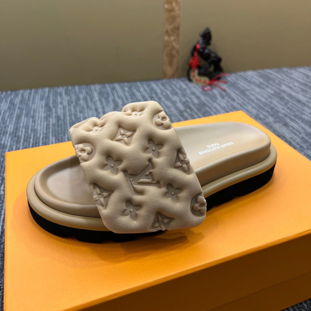 Z5XE119 Popular leather quality Slippers