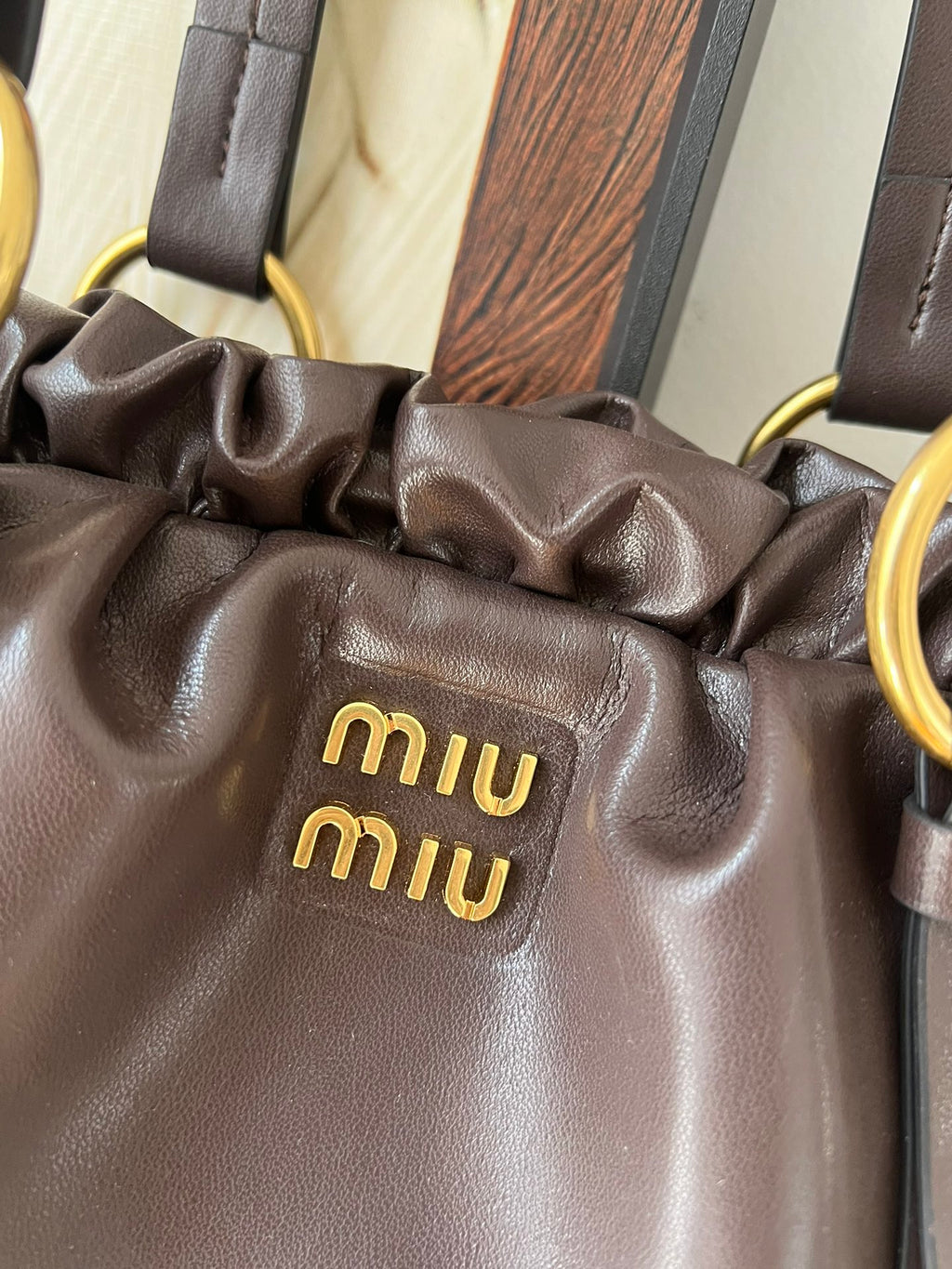 B1W25A79 Popular leather bag
