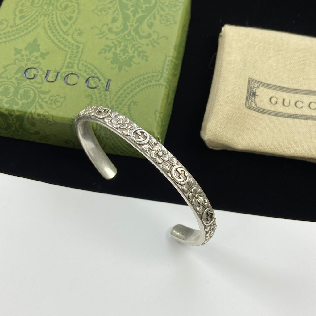 X1Q85B19K  Popular Bracelets