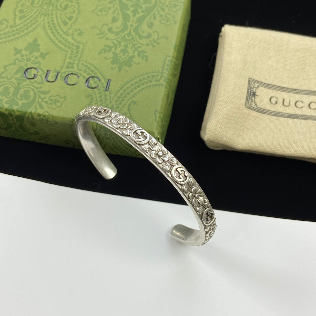 X1Q85B19K  Popular Bracelets