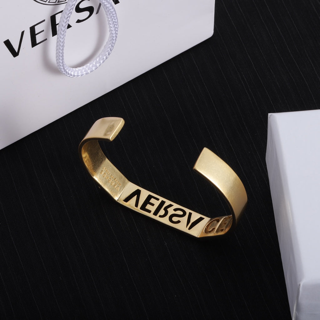 X1N73V68K  Popular  bracelet