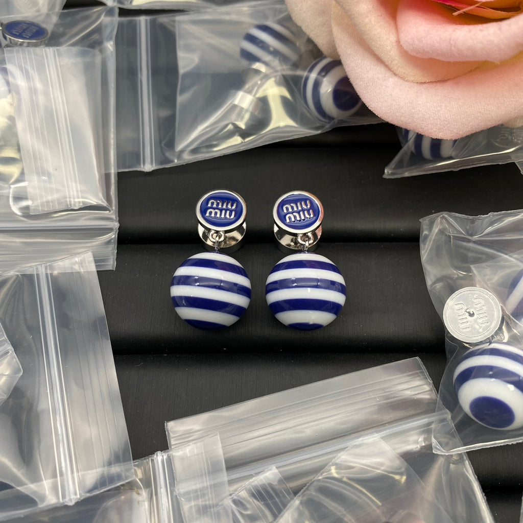 X1Z94A993E Popular  Earrings