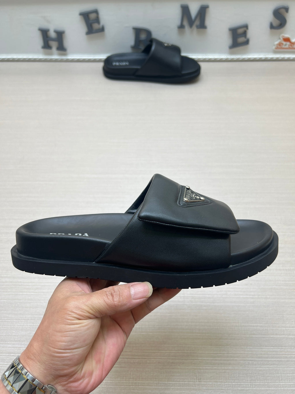 Z5ZPD4 Popular slippers