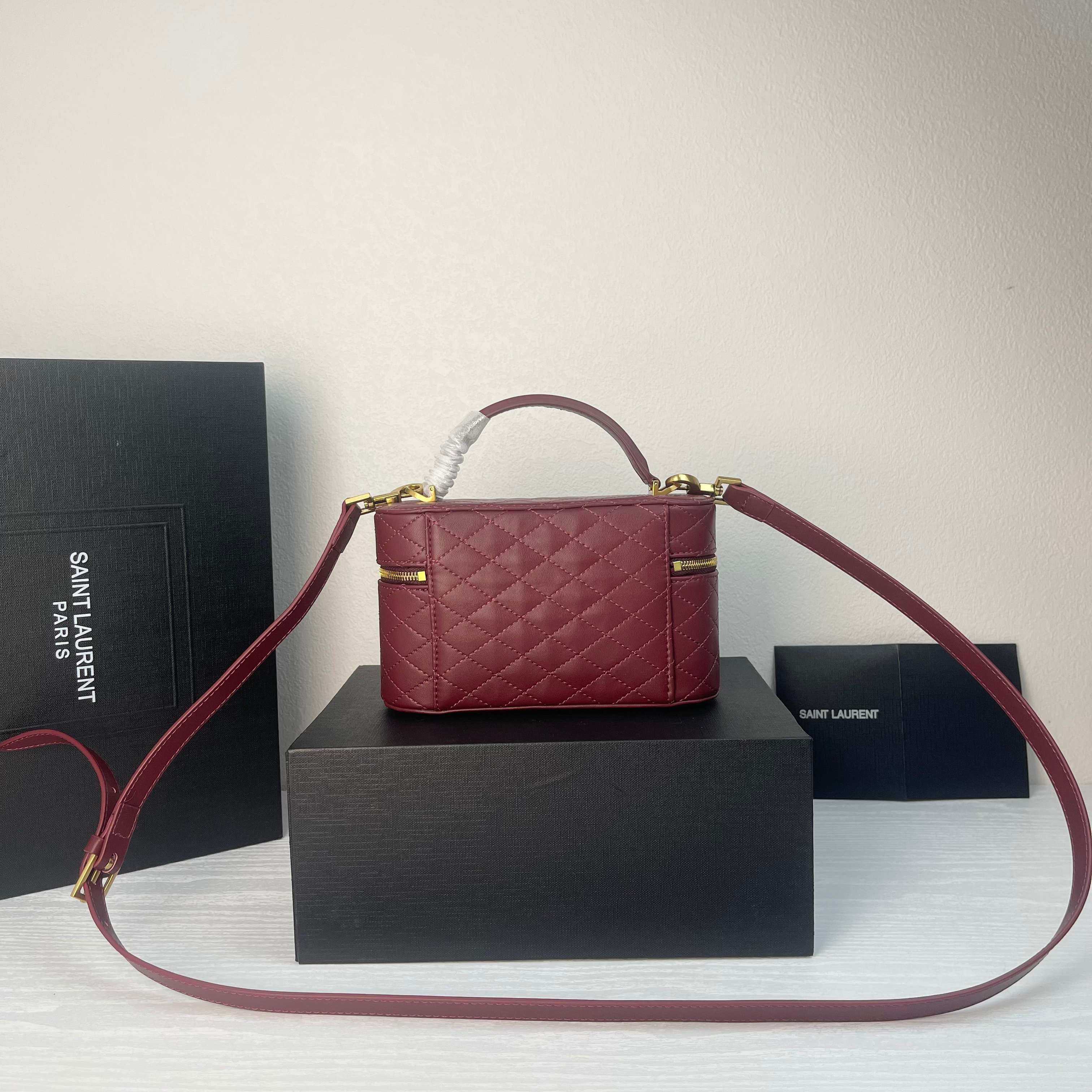B1P76SL3 Popular leather bag
