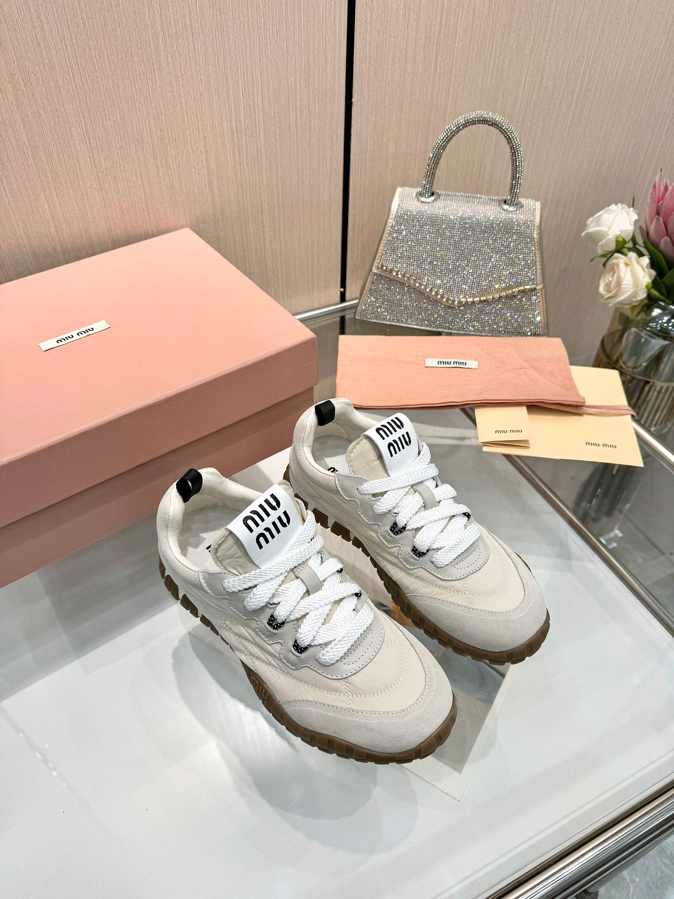Z2Q95A18 Popular high-quality shoes