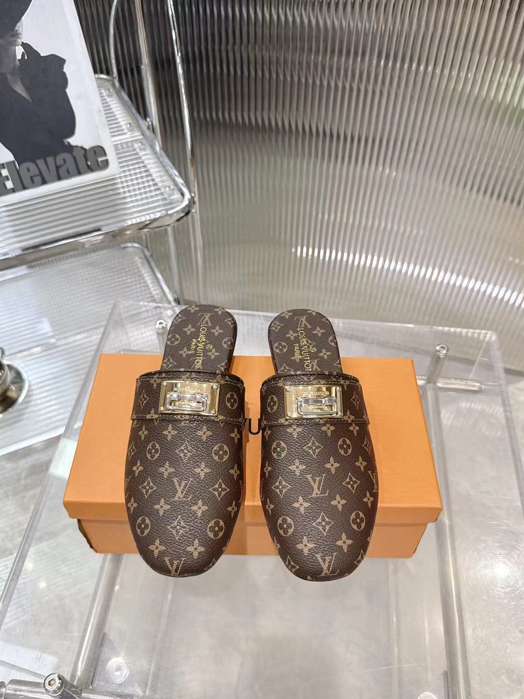 Z2R76E19 Popular high-quality leather shoes