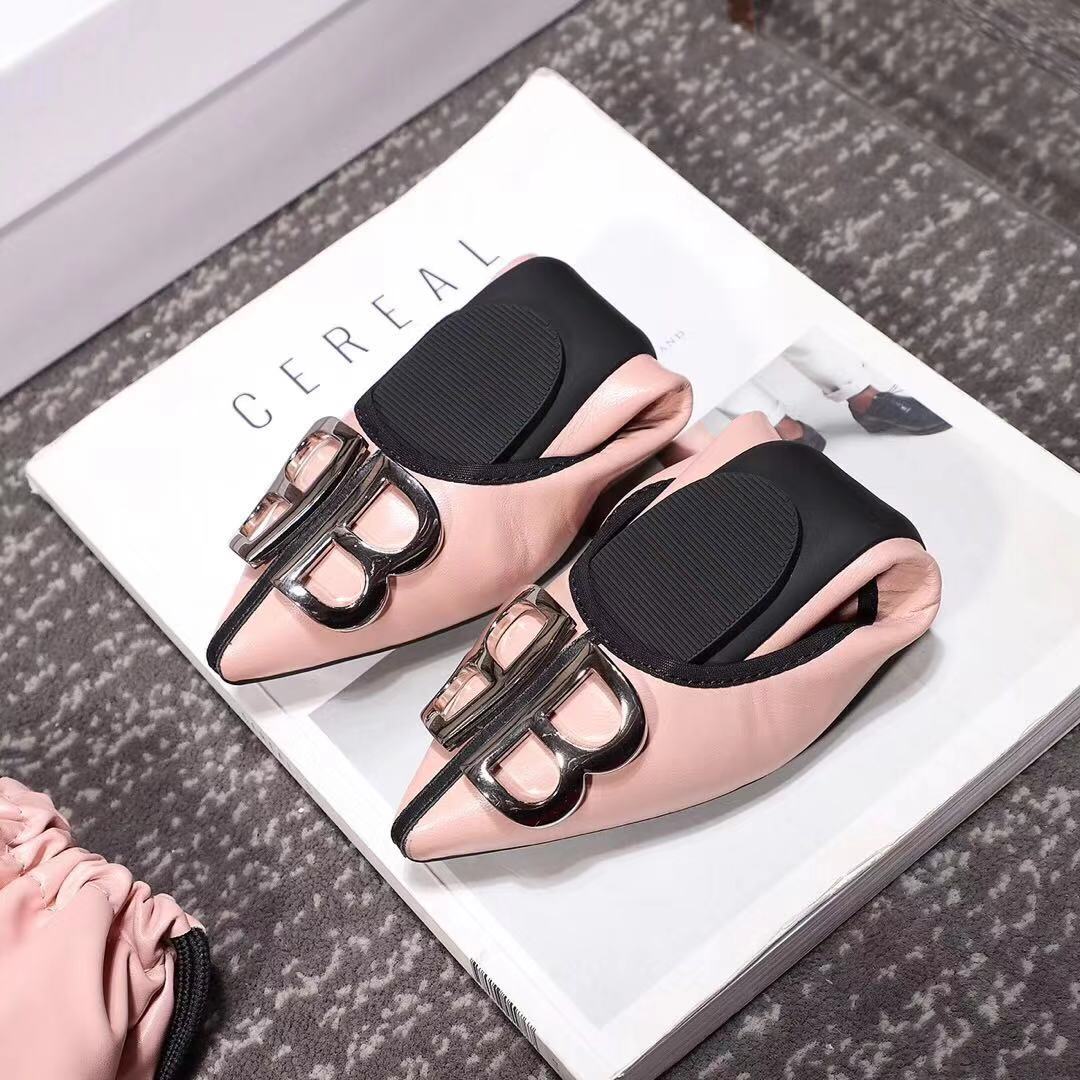 Z2Q95J121 Popular high-quality leather Shoes
