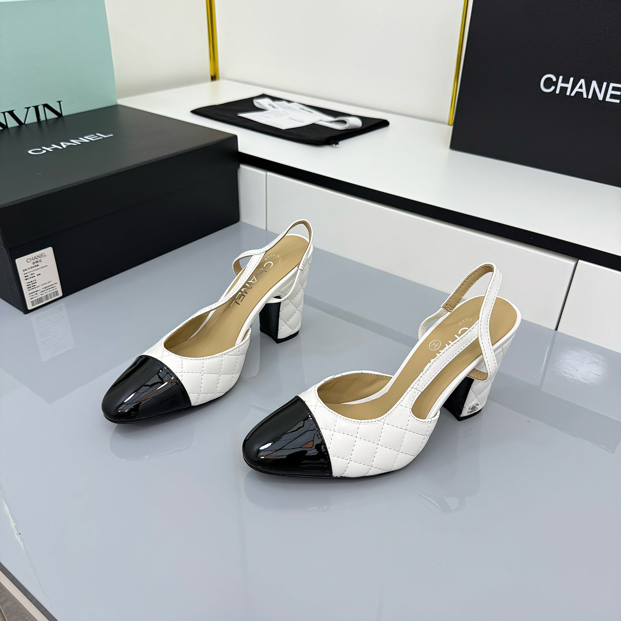 Z2Q105C414 Popular high-quality Shoes