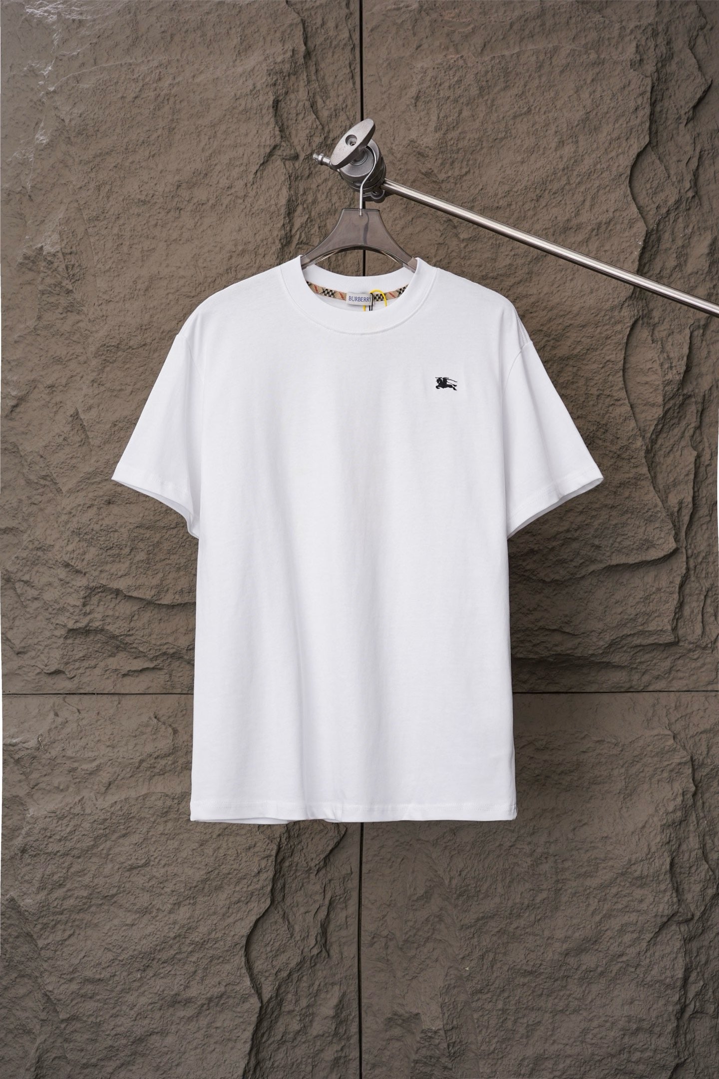 U1R86R4 Popular T-shirts