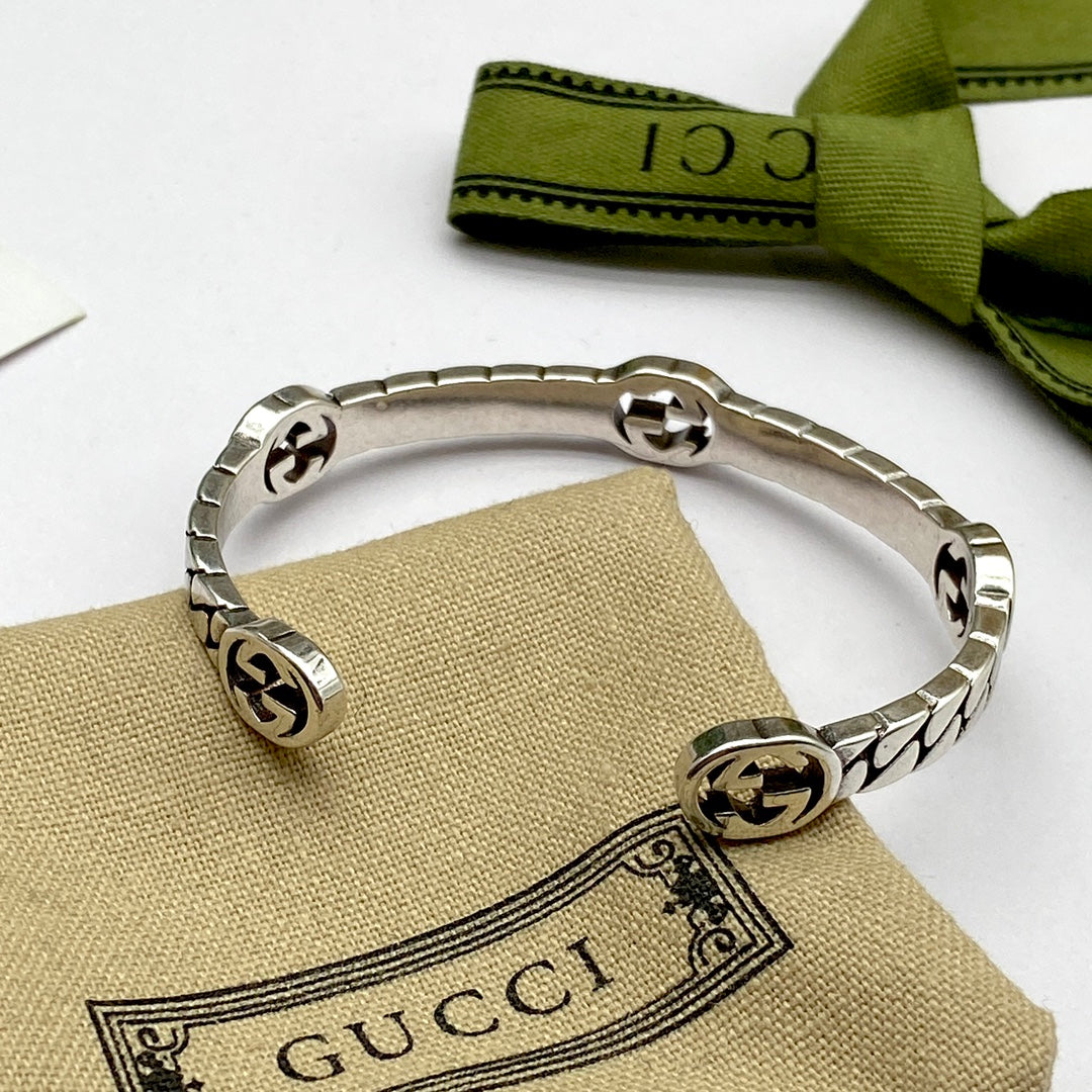 X1X23B351K  Popular Bracelets