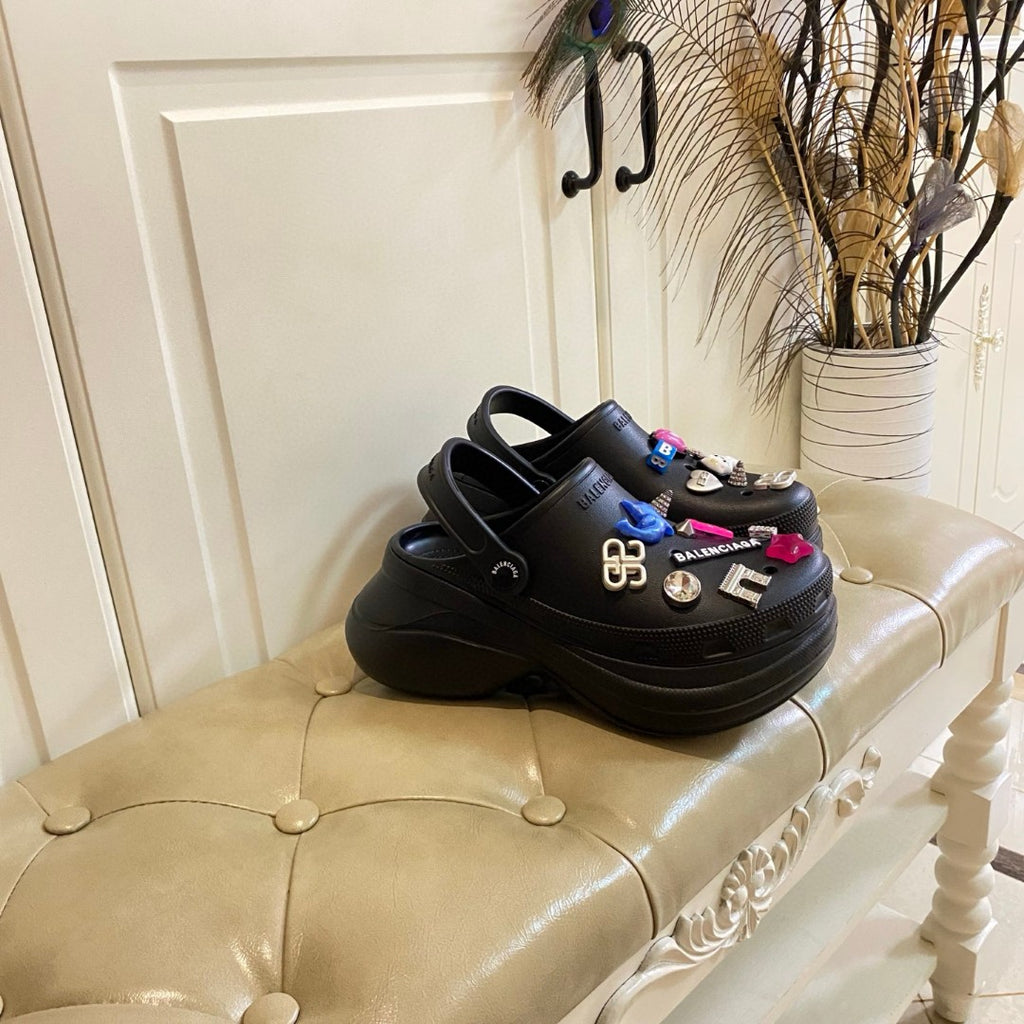 Z2Q55J56  Popular shoes