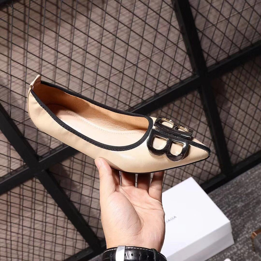 Z2Q95J121 Popular high-quality leather Shoes