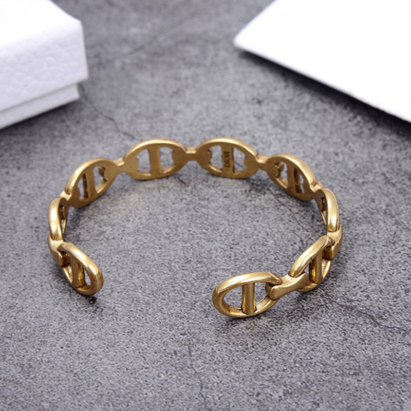 X1B22D630K  Popular Bracelets