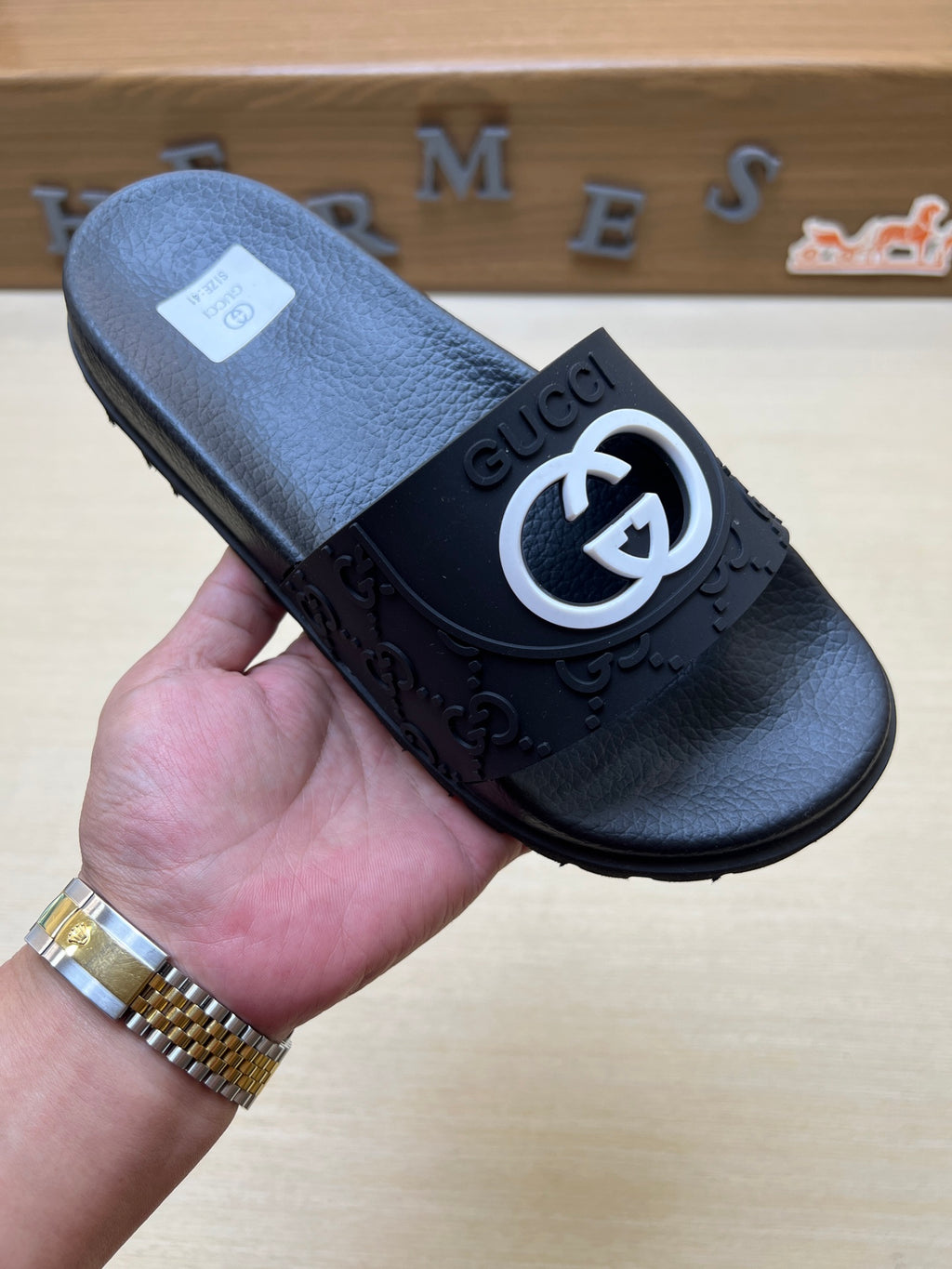 Z5X76B6  Popular slippers