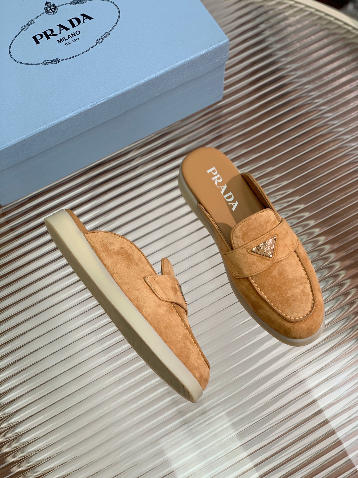 Z2Z85PD72  Popular high-quality shoes