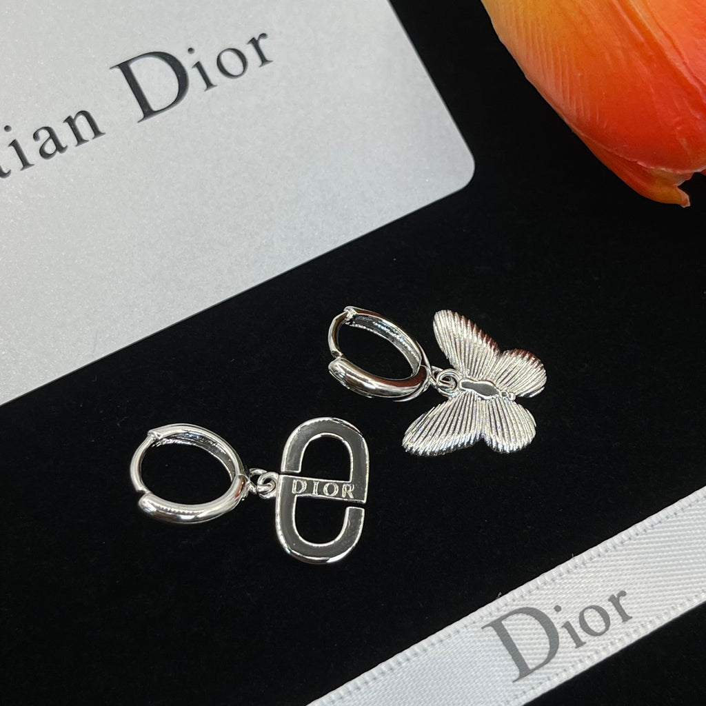X1Z94D1062E Popular Earrings