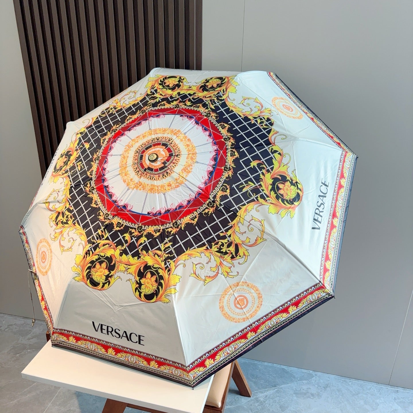 J1R85V83 Popular  UV resistant umbrella