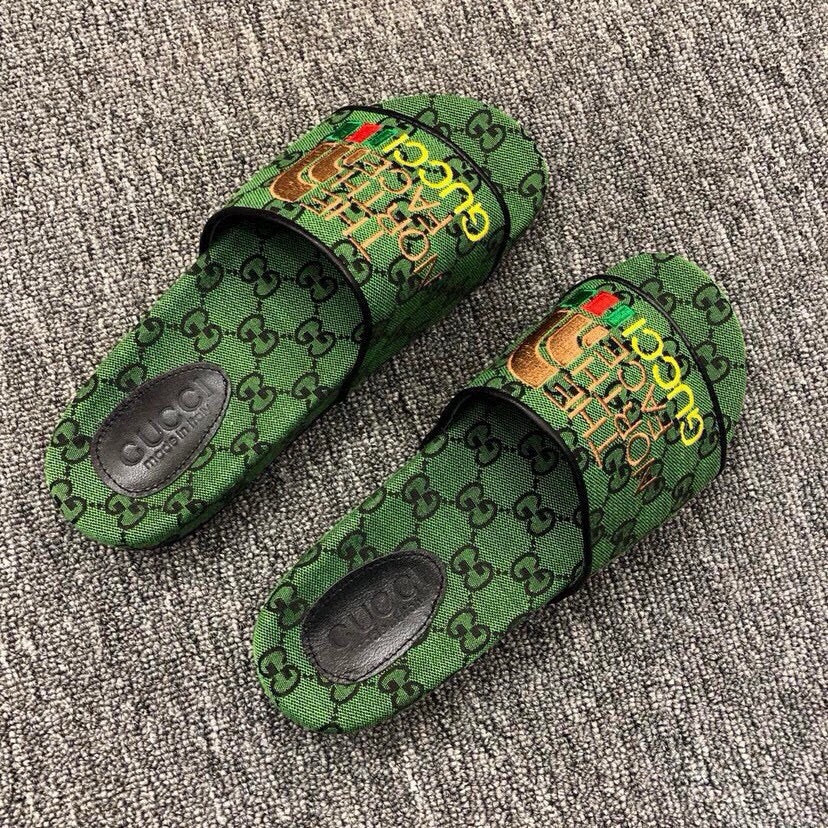 Z5R76B3 Popular Slippers