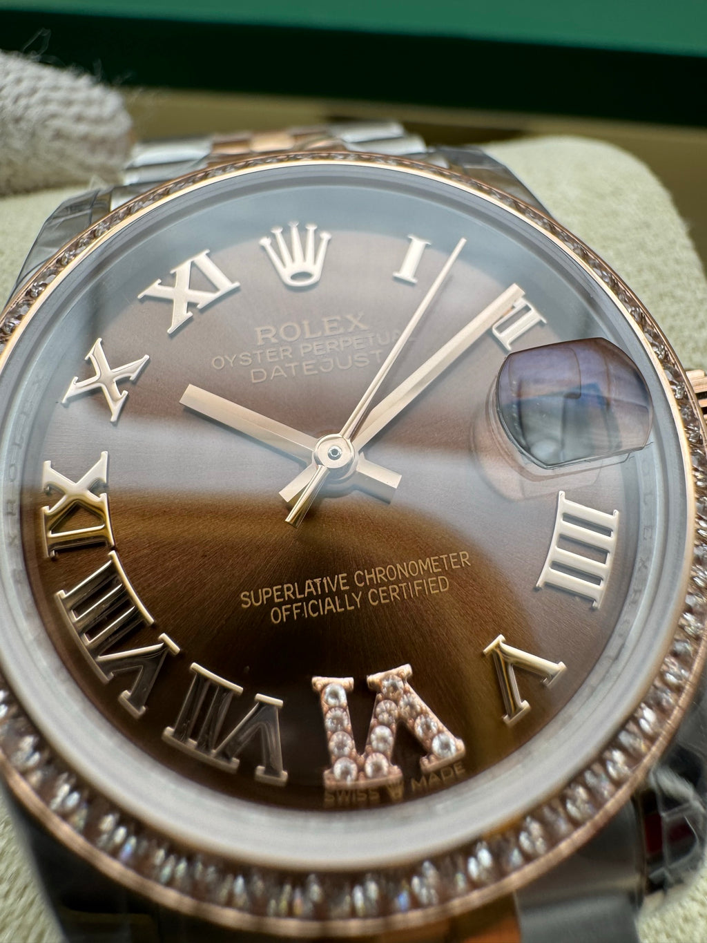 L1R36L10 Popular Watches