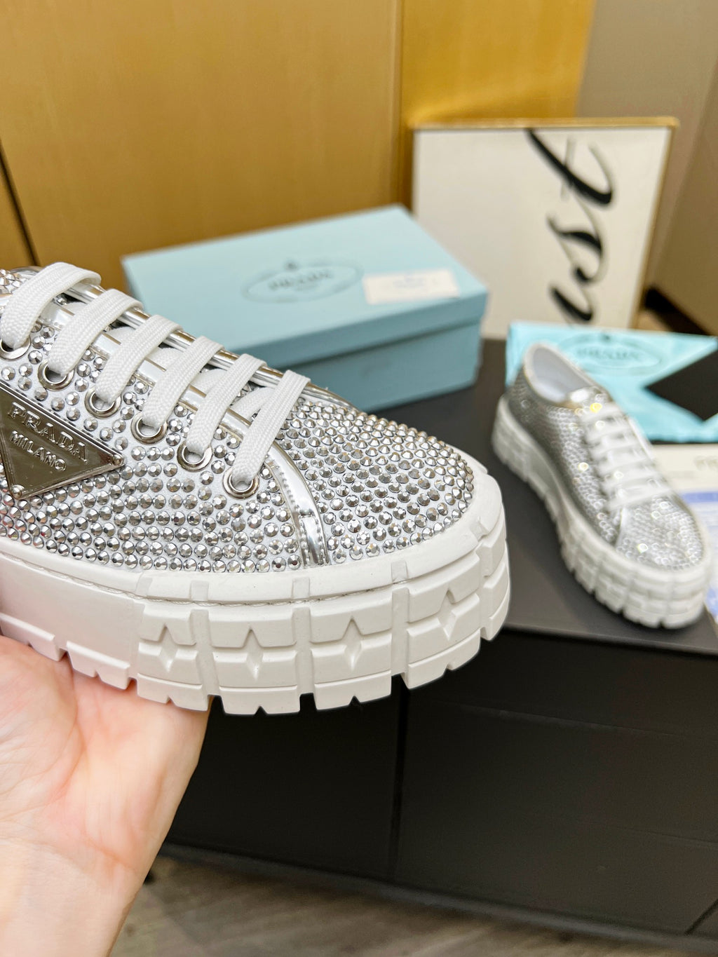 Z2Z85PD68 Popular high-quality shoes