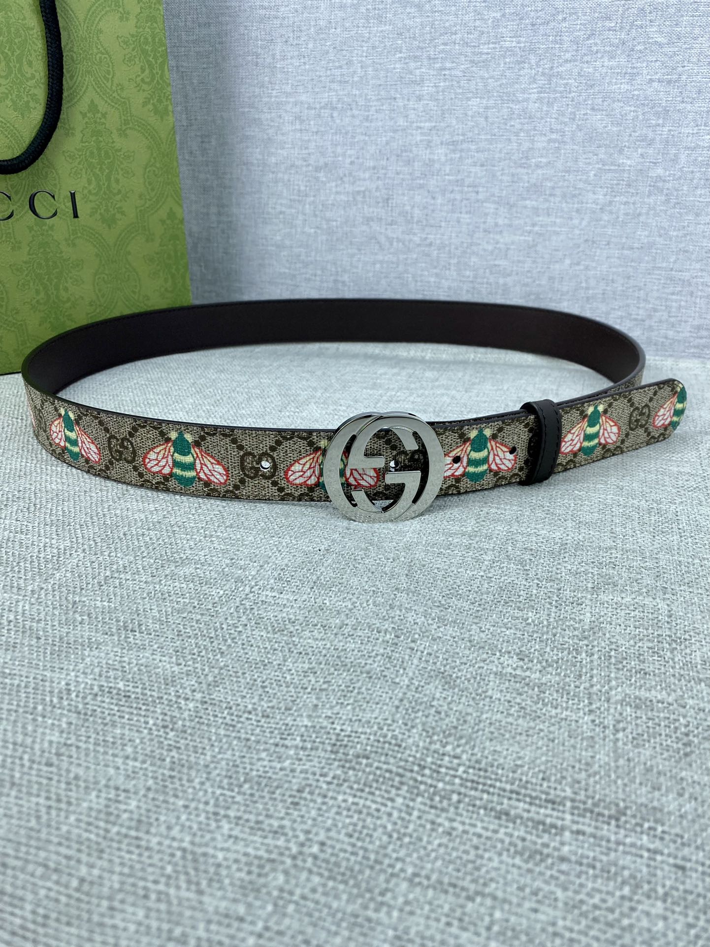 P1Q115B51 Popular High quality belt With full package