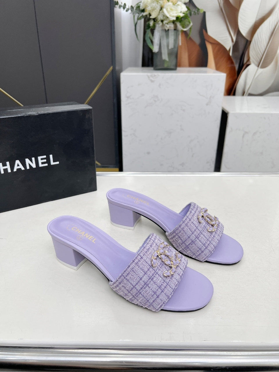 Z2Q55B30 Popular high-quality  Shoes