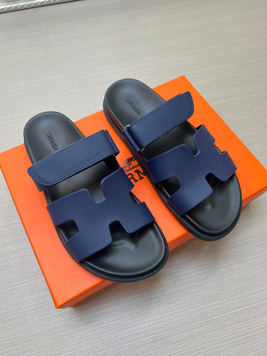 Z5R35H6  Popular Slippers shoes