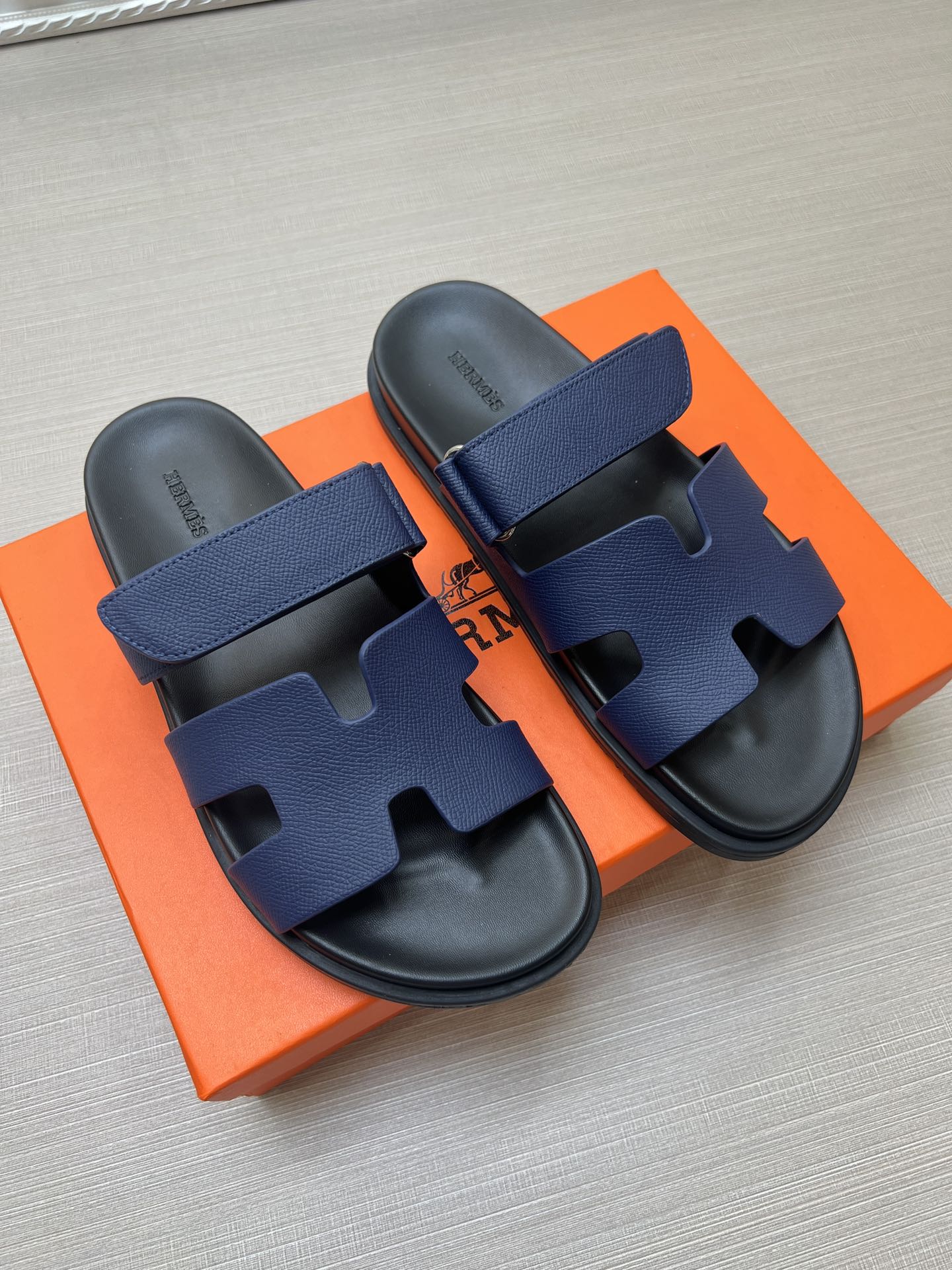 Z5R35H6  Popular Slippers shoes