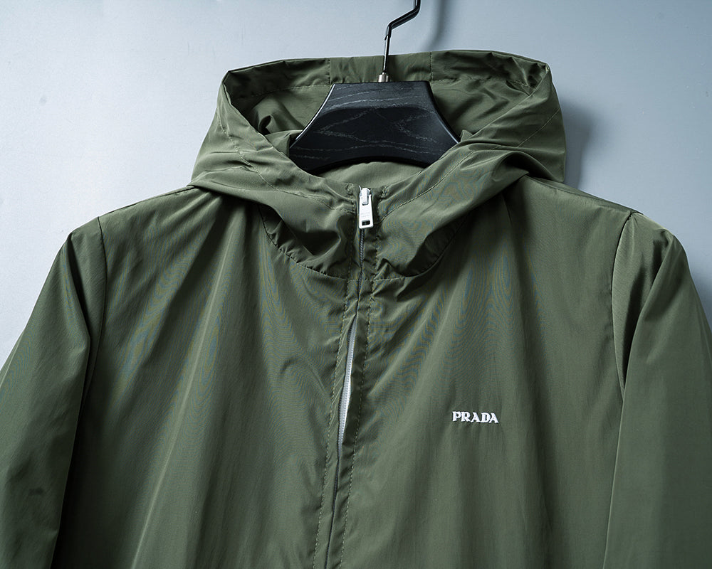 U1R86P21 Popular Coats