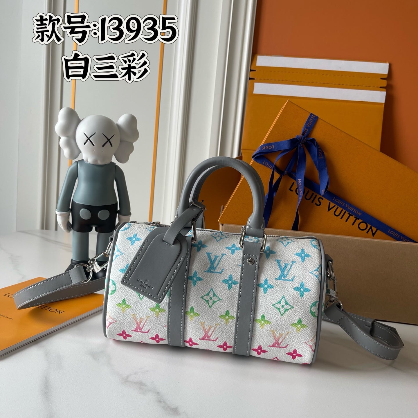 B1R15E133 Popular leather bag