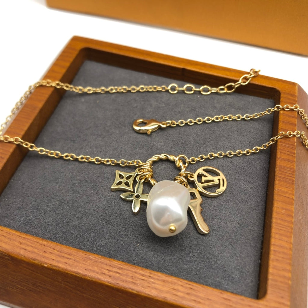 X1Q85E77X Popular Necklace