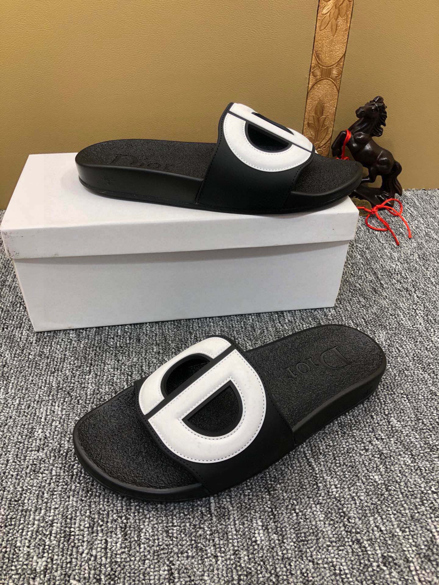 Z5LD216 Popular Slippers