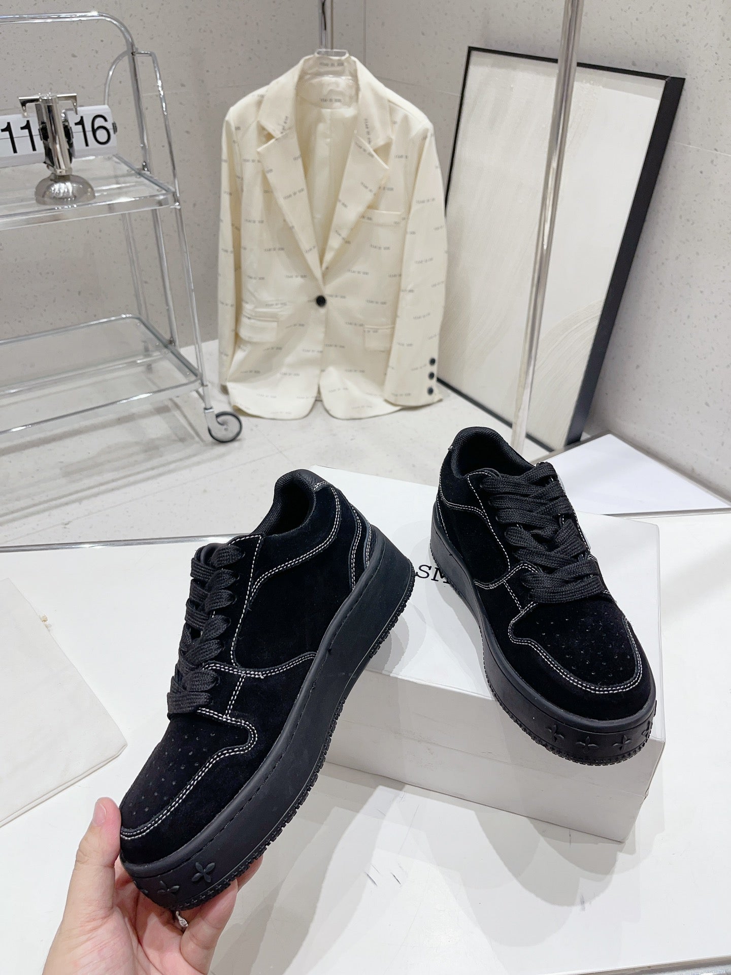 Z1Q105A345 Popular  Shoes