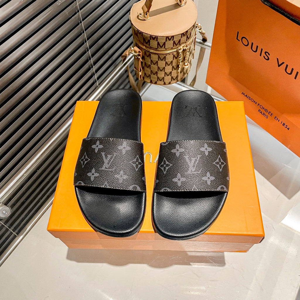 Z1Z54E195 Popular Slippers