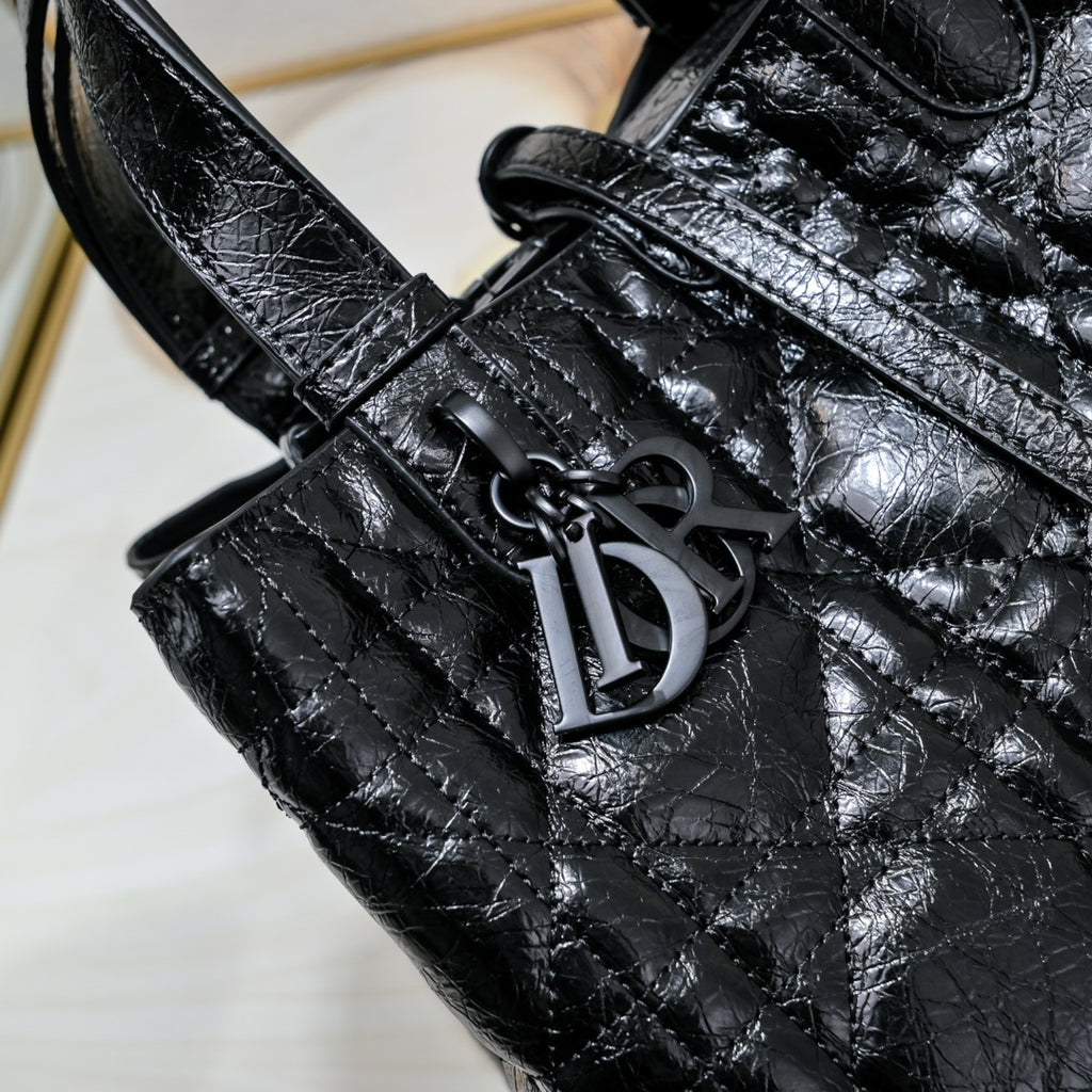 B1R76D40 Popular leather bag