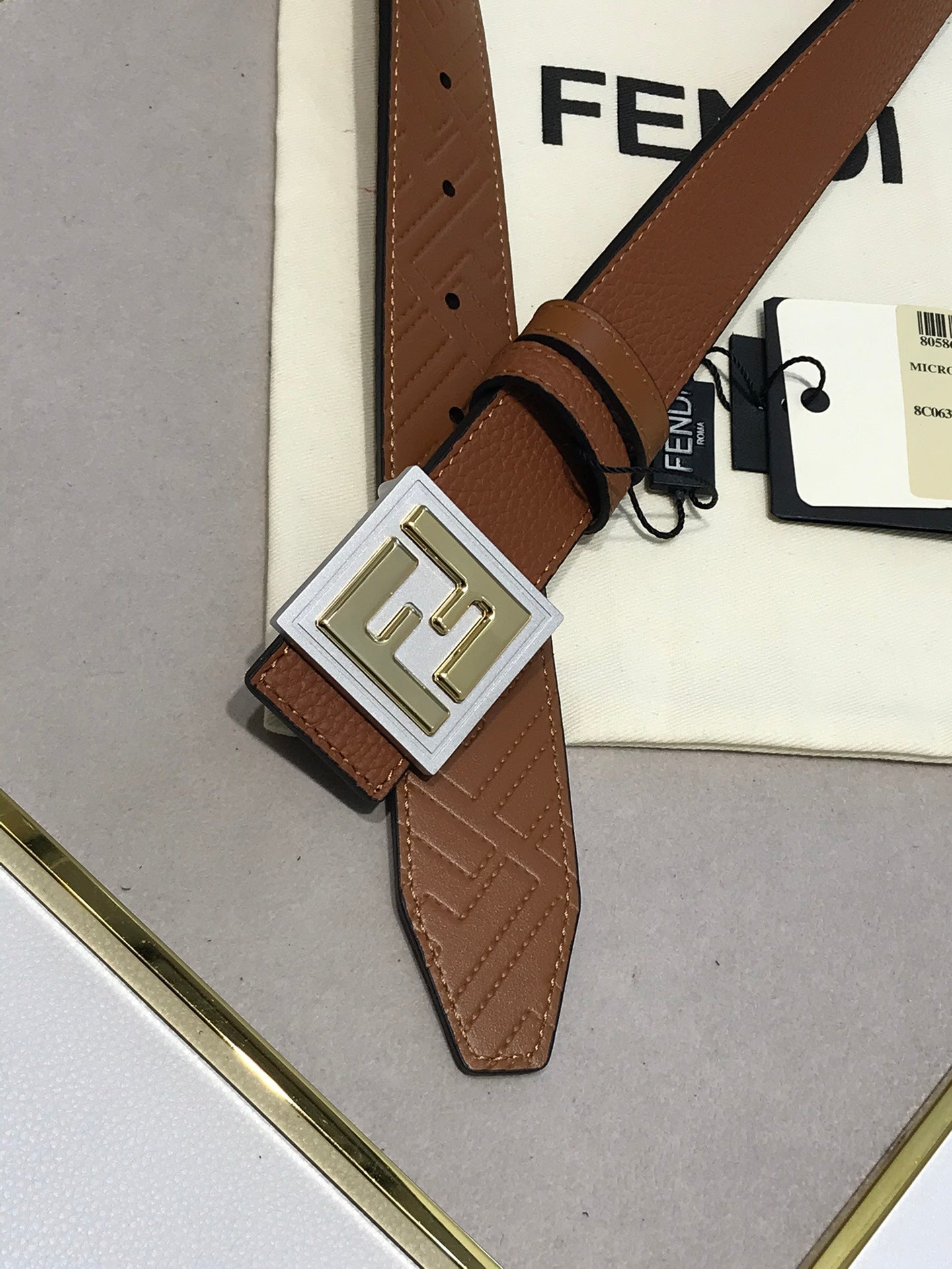 P1Q64F85 Popular  High quality belt With full package