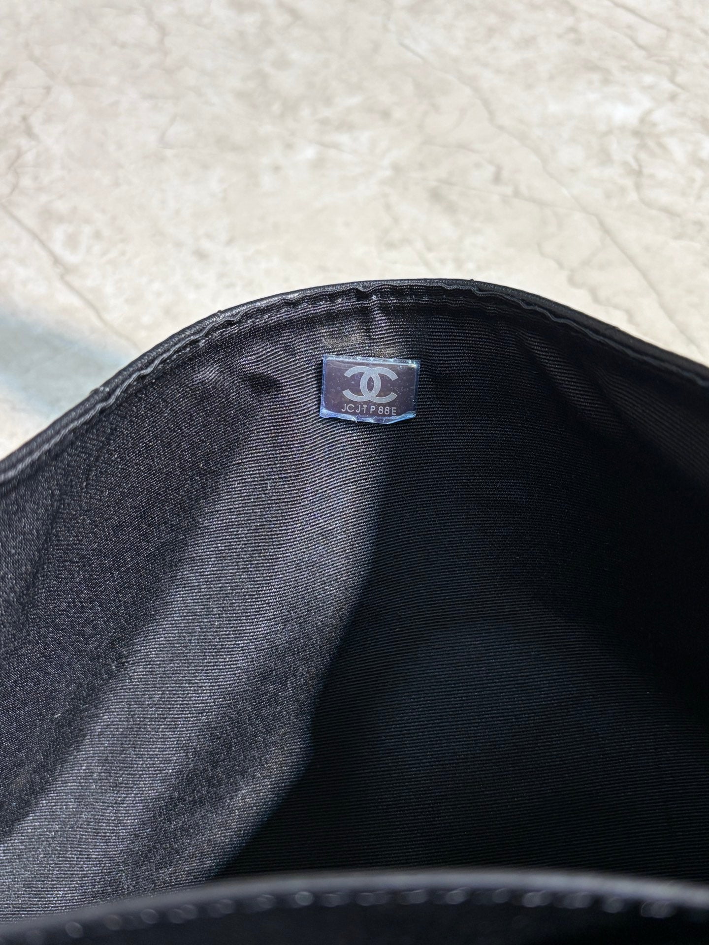 B1R15C146 Popular leather bag