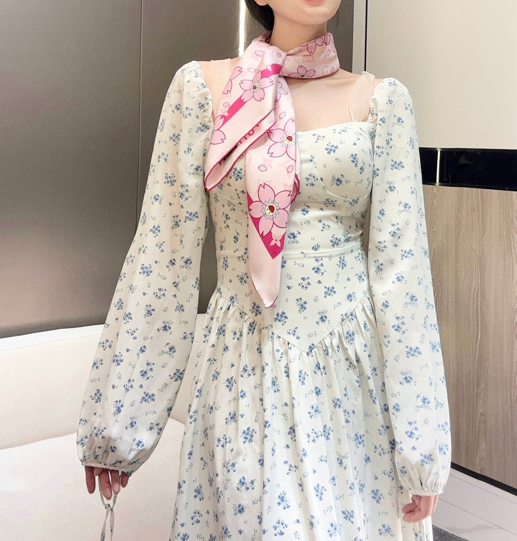 W1N55E62 Popular Silk Scarve