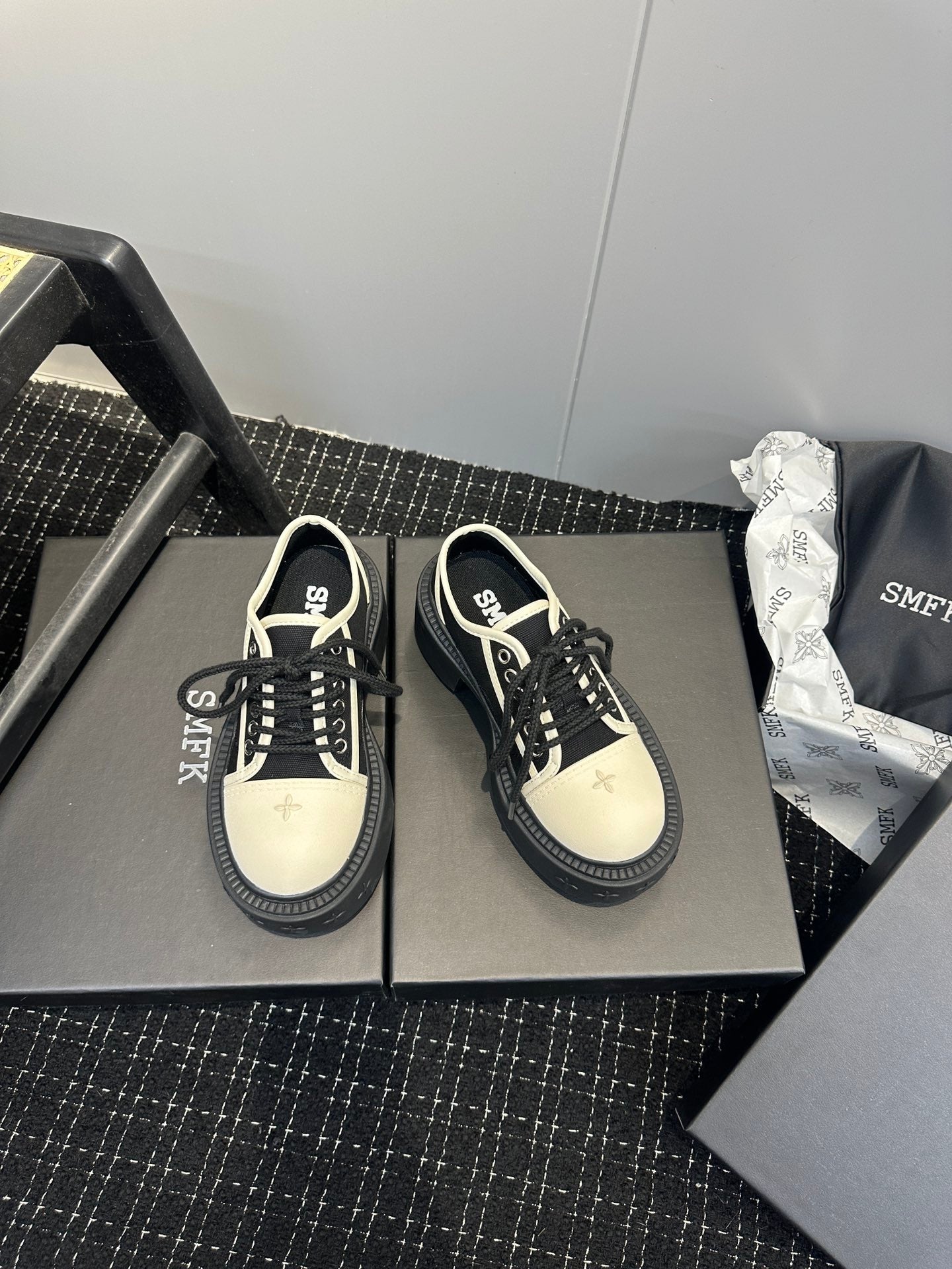 Z1Q105A343 Popular  Shoes