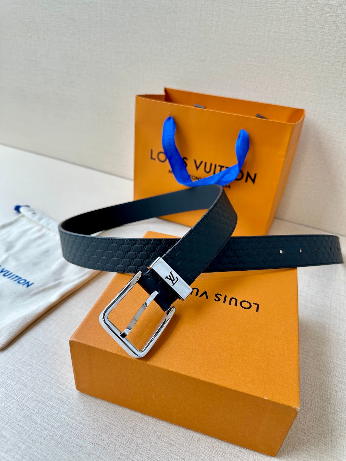 P1R55E222 Popular  High quality belt With full package