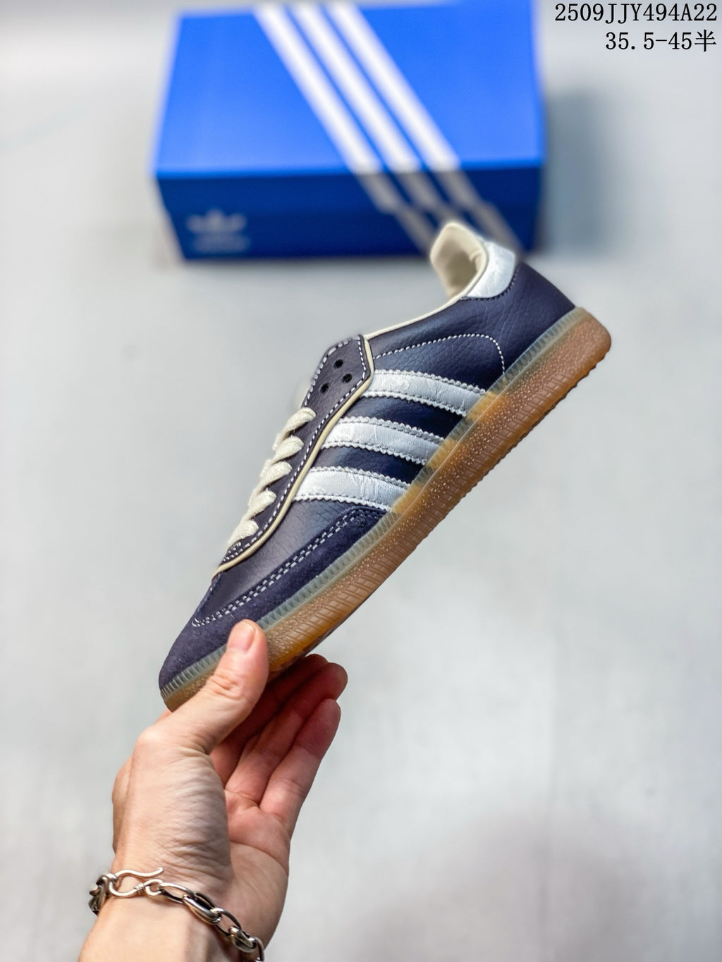 Z4Q95A70 Popular Shoes
