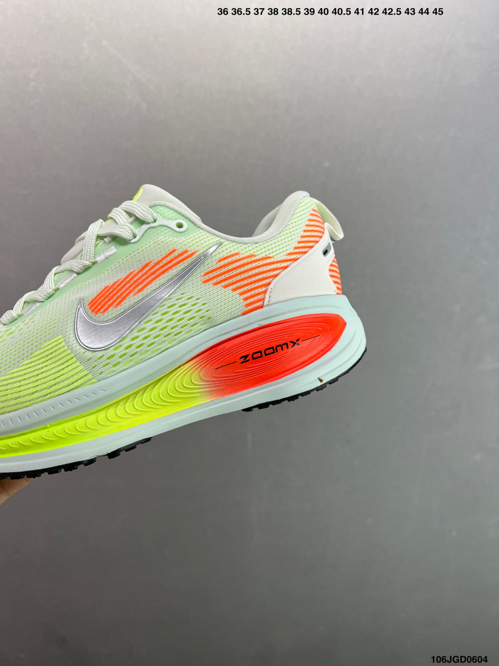 Z4N65A10  Popular shoes