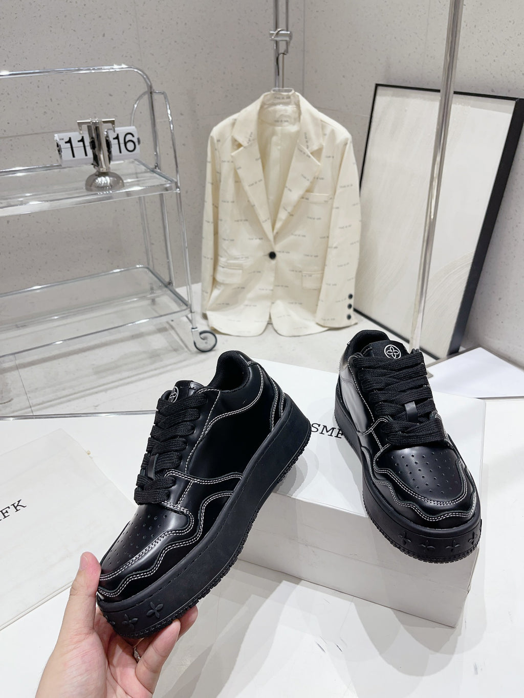 Z1Q105A345 Popular  Shoes