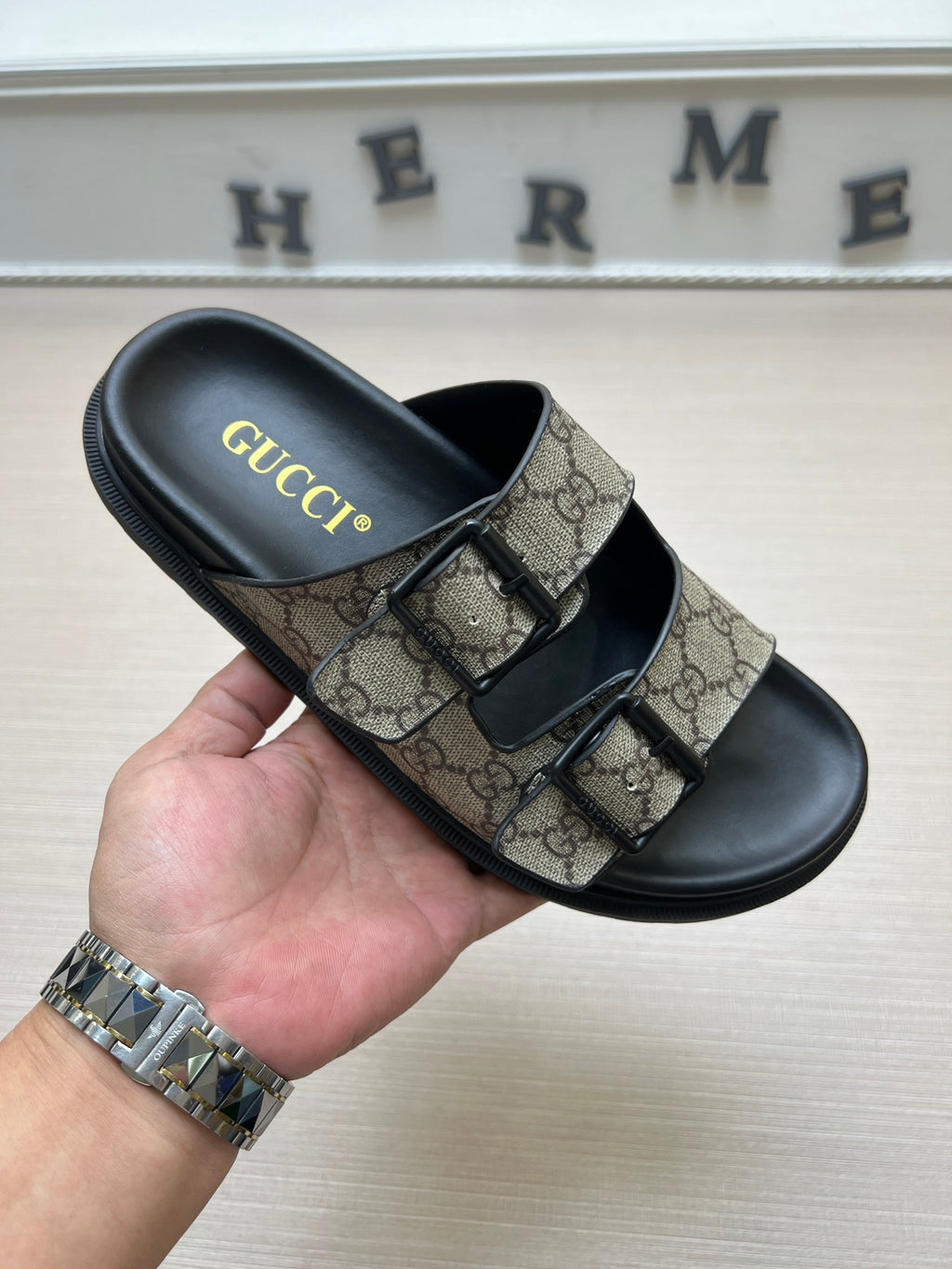 Z5ZB90 Popular slippers